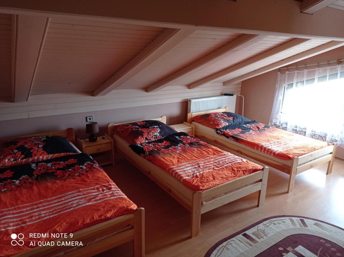 Penzión Sarka Hotel Strba Bagian luar foto